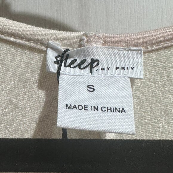 BNWT Priv Errand Day Romper - Pastel Pink - Small - Picture 3 of 8